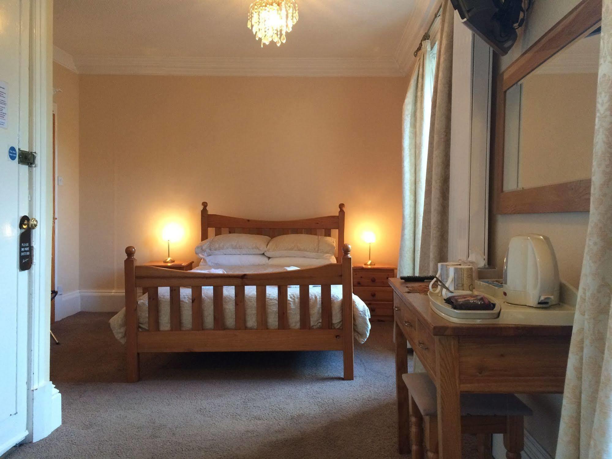 Hebridean Guest House Сторноуей Екстериор снимка